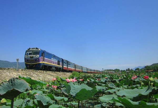 Vận tải năm 2022 tăng trưởng vượt bậc