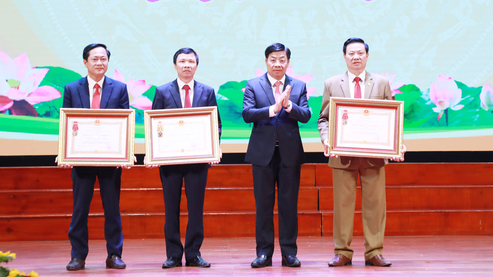 Bắc Giang Tổng kết công tác thi đua, khen thưởng năm 2022, triển khai nhiệm vụ phát triển KT-XH năm 2023