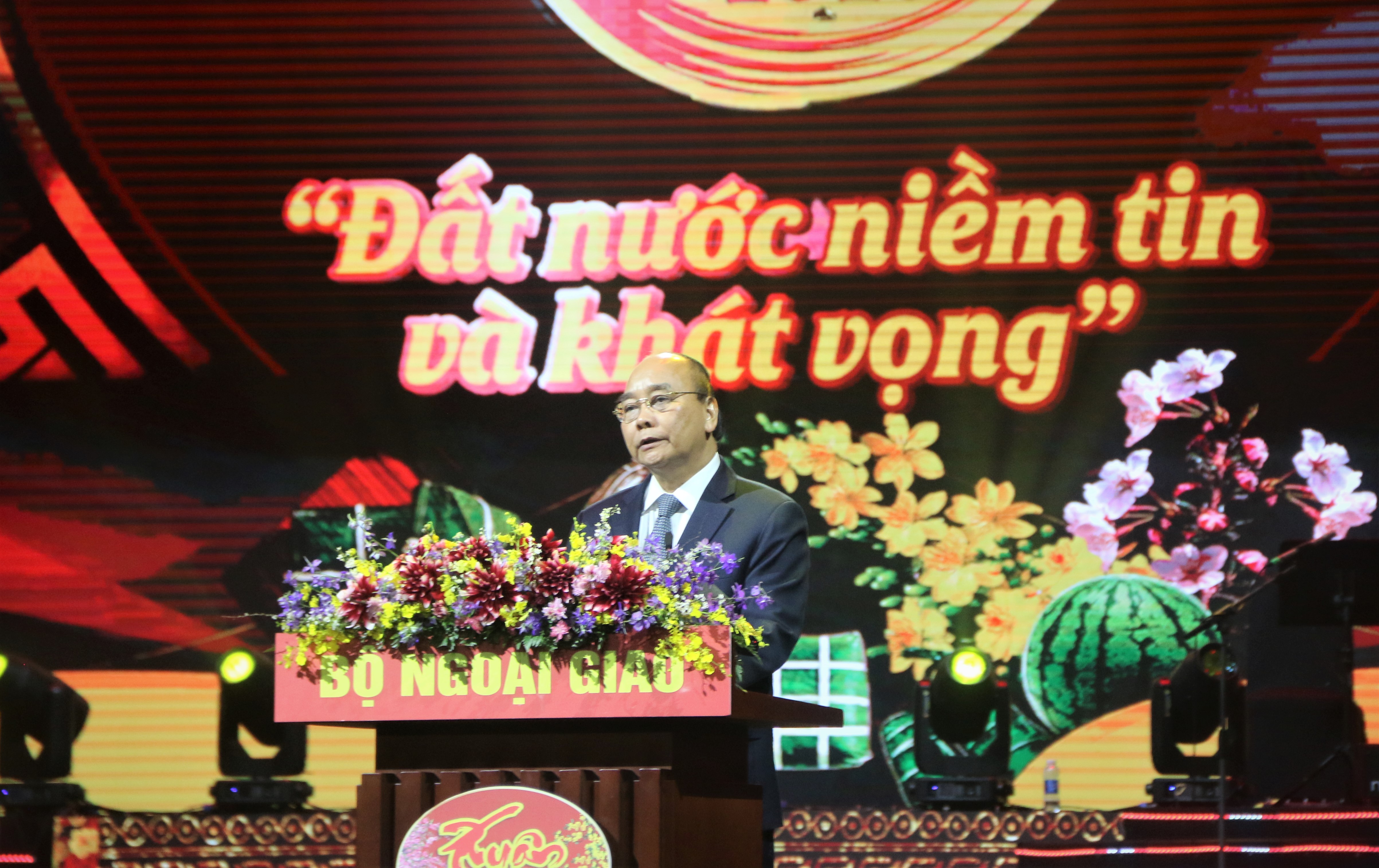 Thắp sáng tinh thần yêu nước vì một Việt Nam thịnh vượng, hùng cường