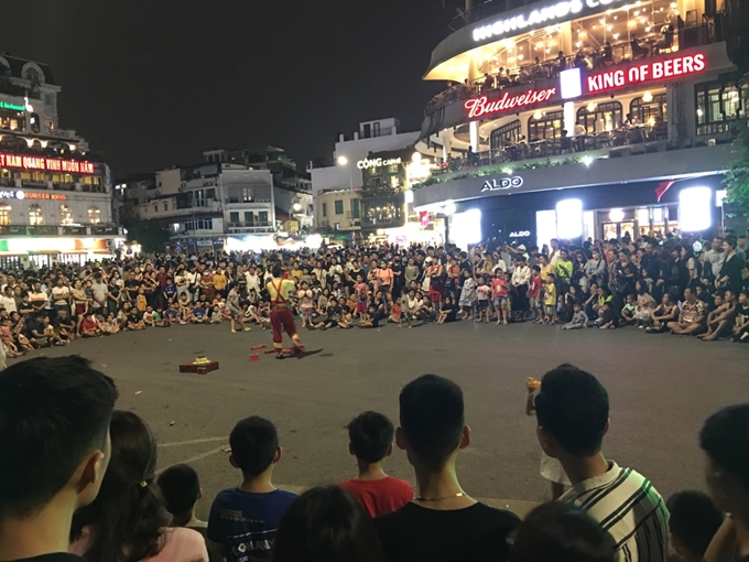 Tạm dừng hoạt động phố đi bộ hồ Hoàn Kiếm và phố cổ Hà Nội dịp Tết