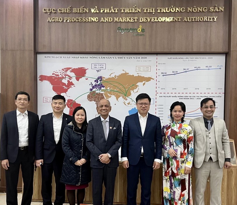 Đẩy mạnh xuất khẩu chính ngạch nông, hải sản và yến sào Việt Nam sang Trung Quốc