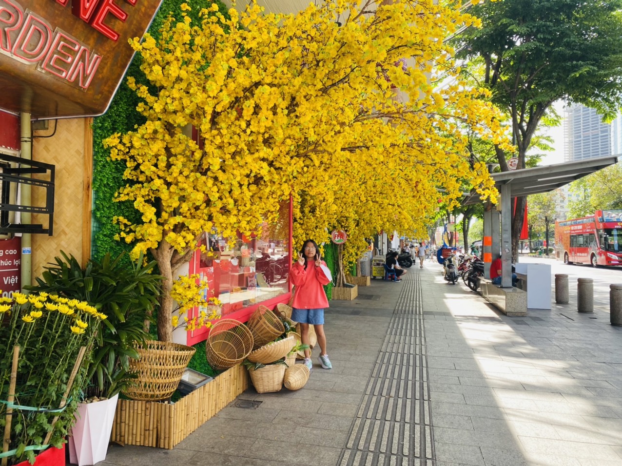 TP Hồ Chí Minh chi hơn 1 200 tỷ đồng chăm lo Tết Quý Mão