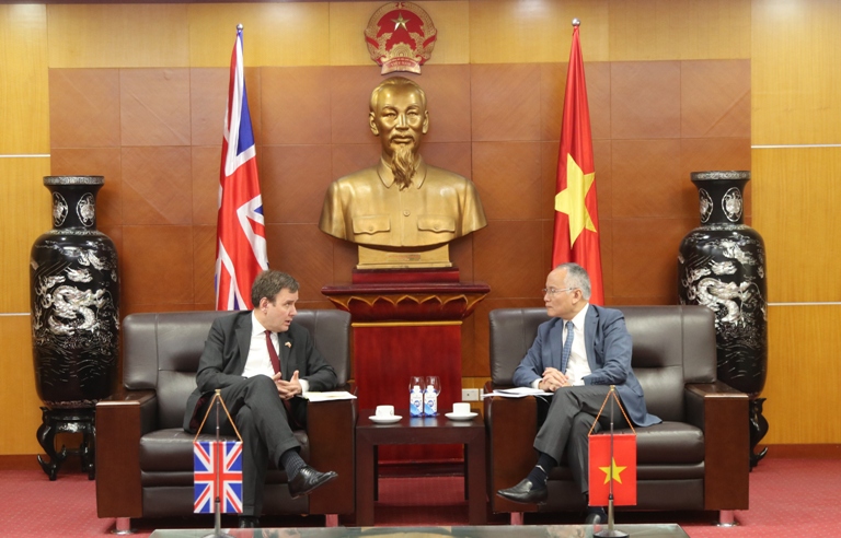 Thúc đẩy việc Vương quốc Anh gia nhập CPTPP