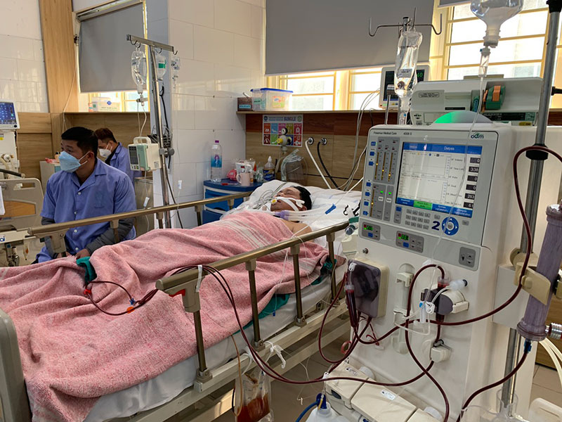Tăng cường kiểm tra an toàn thực phẩm với sản xuất, kinh doanh rượu
