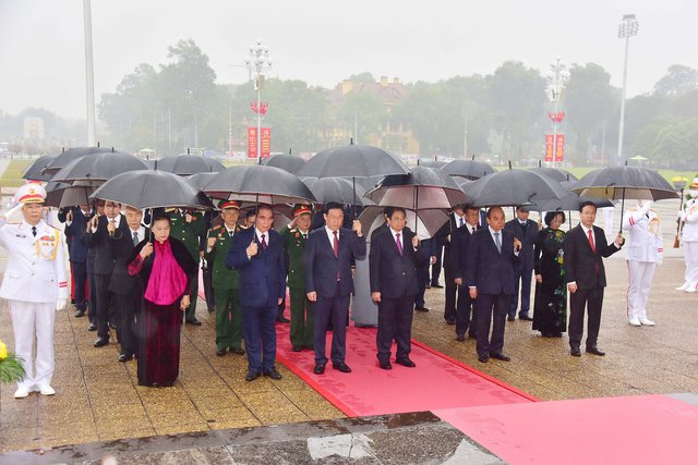 Lãnh đạo Đảng, Nhà nước vào Lăng viếng Chủ tịch Hồ Chí Minh