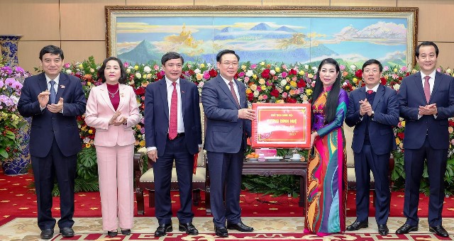 Xây dựng tỉnh Vĩnh Phúc ngày càng giàu mạnh, phồn vinh