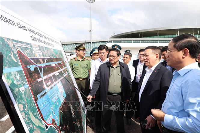 Thủ tướng Phạm Minh Chính thăm, làm việc tại Bình Định