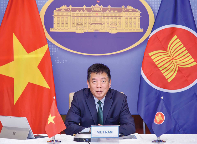 ASEAN “Củng cố Cộng đồng, vượt qua khó khăn, phát huy vị thế”