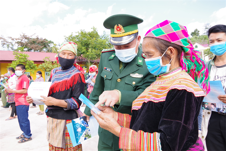 Vững chắc “thế trận lòng dân” nơi biên giới