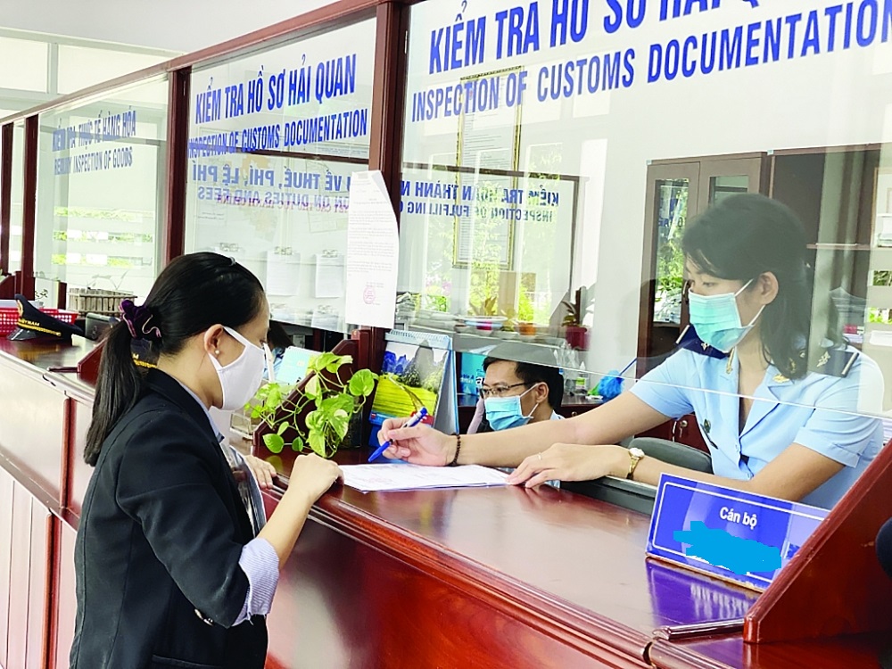 Bình Dương Thực hiện quy định về luân chuyển, miễn nhiệm, từ chức đối với cán bộ