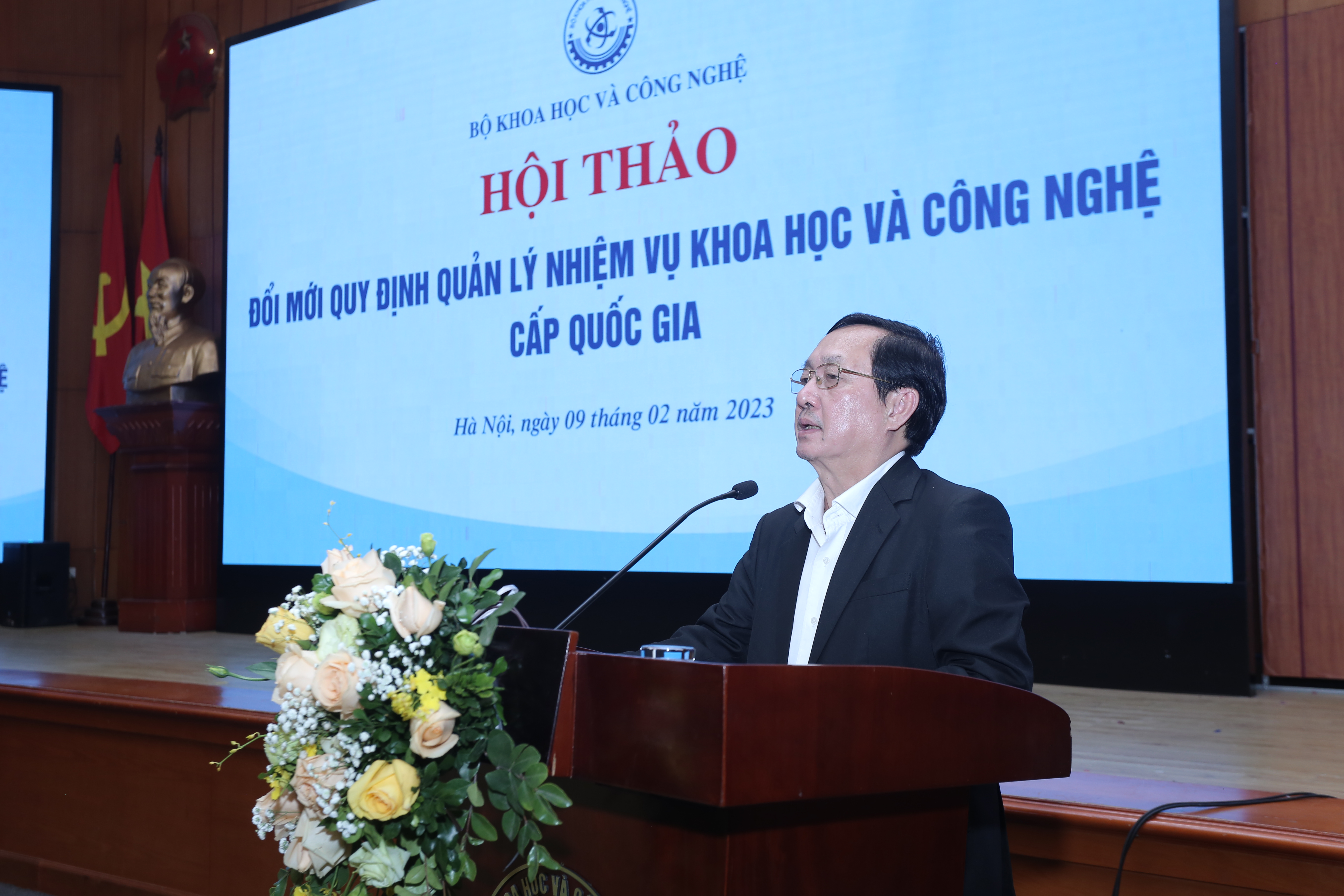 Đổi mới quy định quản lý nhiệm vụ khoa học và công nghệ quốc gia

​