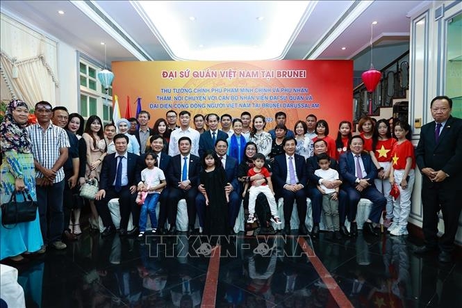 Thủ tướng Phạm Minh Chính gặp gỡ cộng đồng người Việt Nam tại Brunei