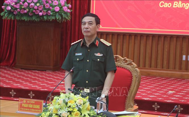 Đại tướng Phan Văn Giang thăm và làm việc tại Cao Bằng