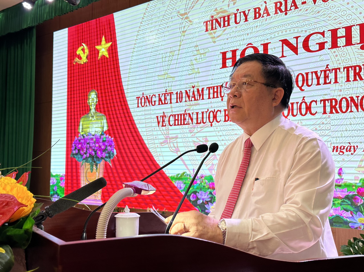 Phát huy sức mạnh khối đại đoàn kết toàn dân trong bảo vệ Tổ quốc