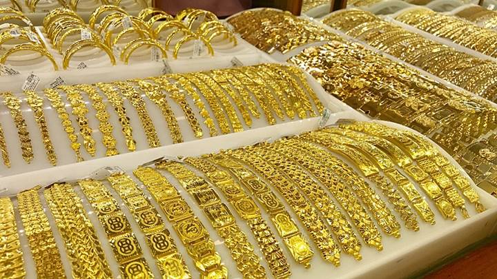Giá vàng trong nước giảm nhẹ