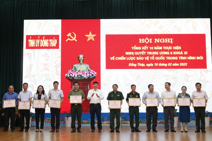 Đồng Tháp Tăng cường thực hiện chiến lược bảo vệ Tổ quốc trong tình hình mới