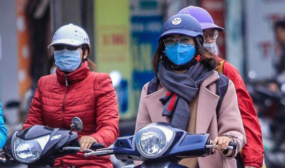 Bắc Bộ trời rét, Nam Bộ mưa dông về chiều tối