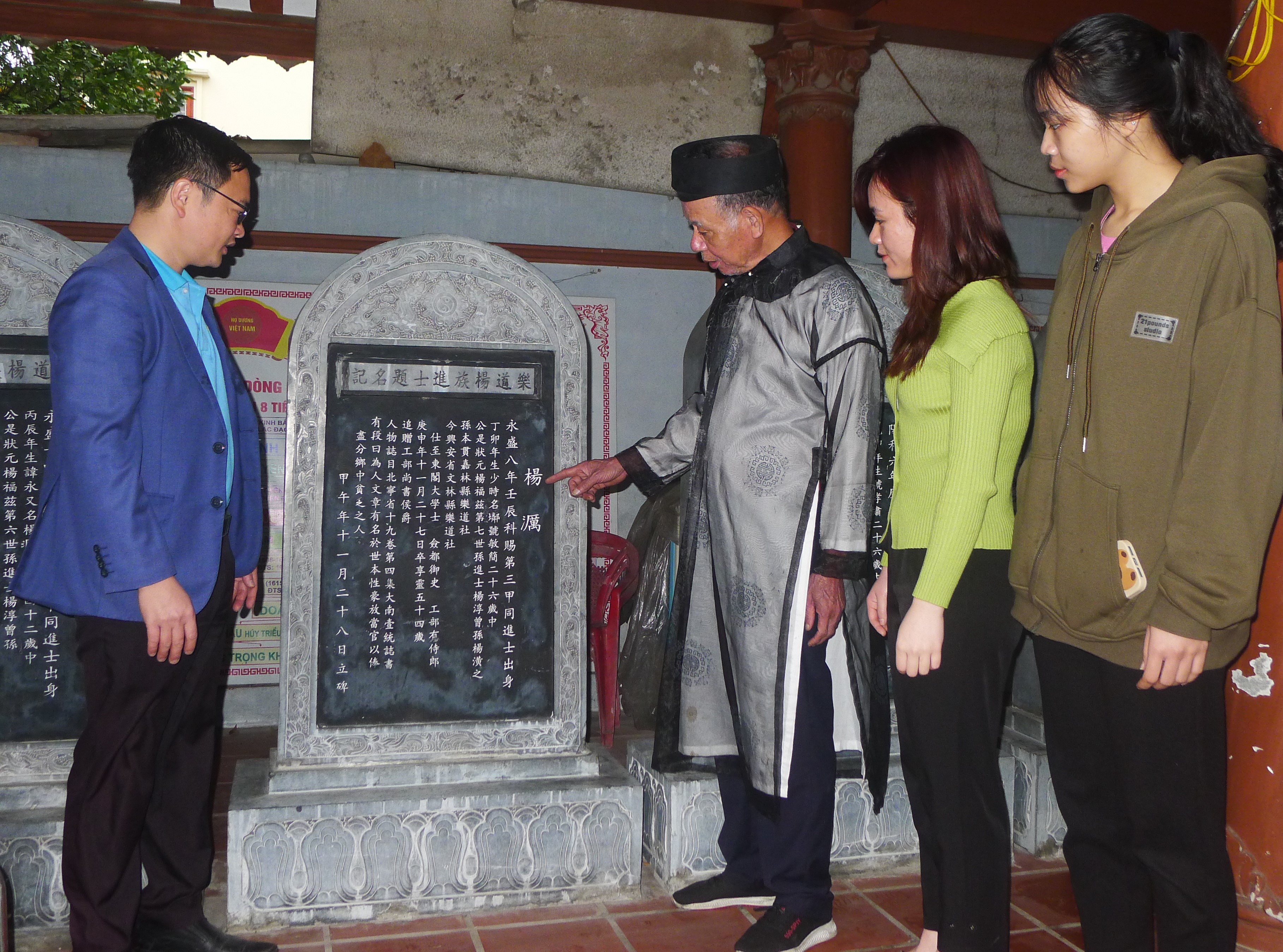 Truyền thống hiếu học của dòng họ Dương xã Lạc Đạo