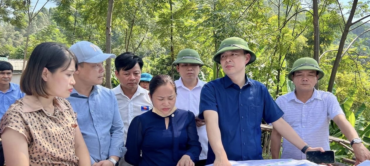 Chuyện Bí thư Huyện ủy đi giải cứu cho dân