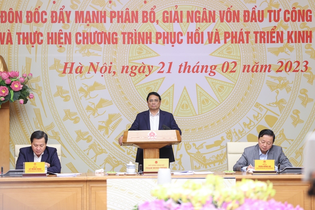 Công tác giải ngân và phân bổ vốn đầu tư công vẫn chậm so với yêu cầu