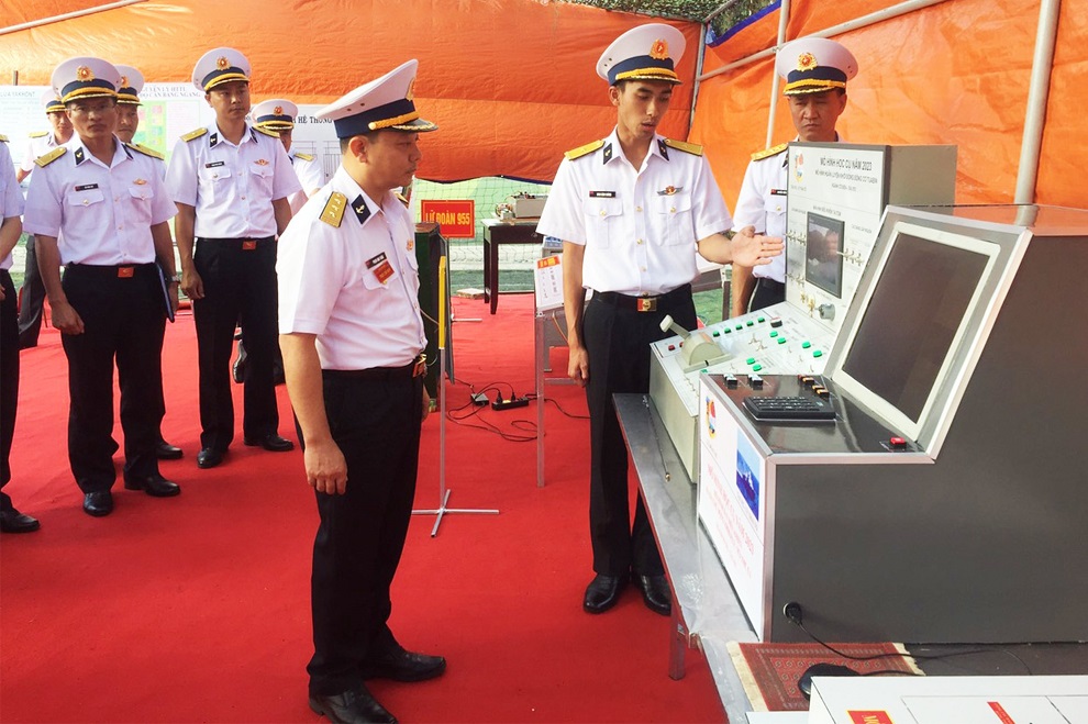 Vùng 4 Hải quân Thi mô hình học cụ huấn luyện năm 2023