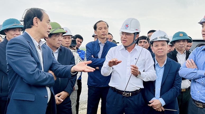 Bảo đảm tiến độ thi công đường bộ cao tốc Bắc - Nam