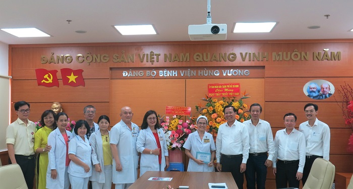 Tiếp tục đồng hành đưa ngành y tế TP Hồ Chí Minh ngày càng phát triển