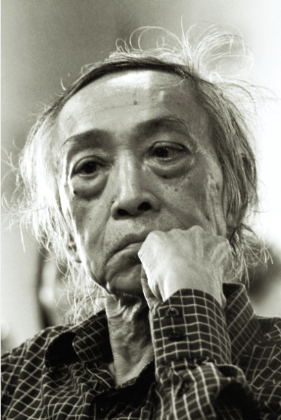 Nhà thơ, dịch giả Dương Tường qua đời