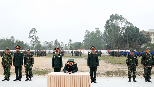 Trường Cao đẳng Công nghiệp quốc phòng Ra quân huấn luyện năm 2023