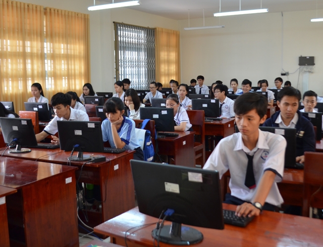 Tuyển sinh vào lớp 10 Băn khoăn xét tuyển và thi tuyển