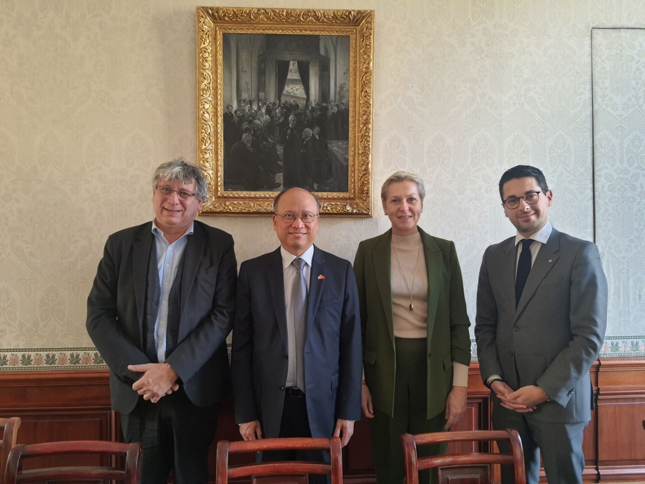 Thúc đẩy hợp tác giữa các cơ quan lập pháp của Việt Nam và Pháp