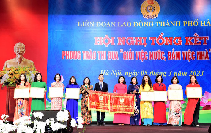 Tri ân nữ cán bộ, đoàn viên Công đoàn Thủ đô xuất sắc