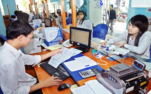 Các ngân hàng đã đồng thuận giảm lãi suất tiền gửi