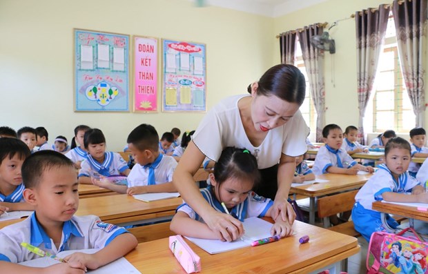Kịp thời khắc phục, tháo gỡ vướng mắc góp phần nâng cao chất lượng đổi mới chương trình, sách giáo khoa