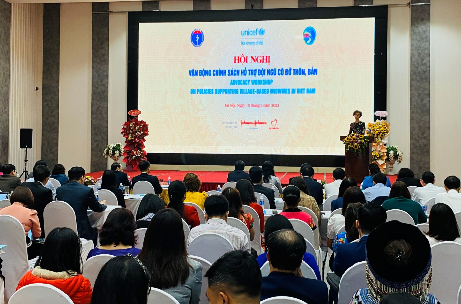 Nhiều địa phương không bố trí kinh phí hỗ trợ cho cô đỡ thôn, bản hoạt động
