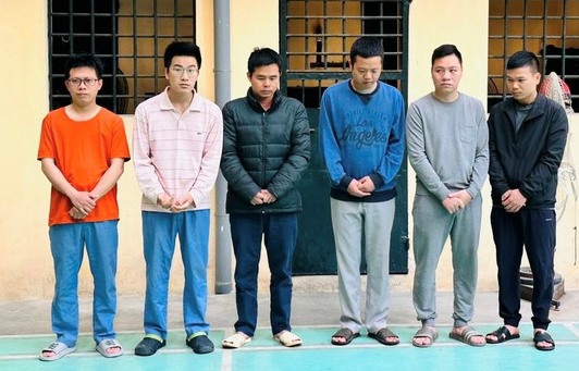 Hà Nội Tạm giữ Giám đốc Trung tâm Đăng kiểm xe cơ giới 29-13D