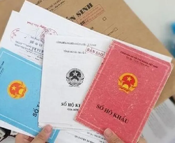 Hoàn thiện quy trình điện tử bãi bỏ xuất trình sổ hộ khẩu giấy, sổ tạm trú giấy