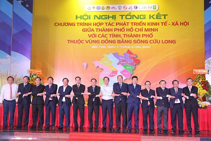 Tỉnh Đồng Tháp và Thành phố Hồ Chí Minh triển khai hợp tác trên 15 lĩnh vực