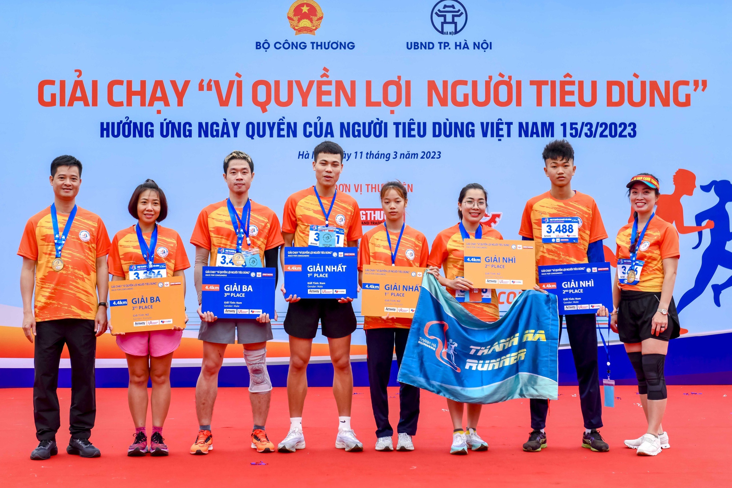 Hơn 1 000 người tham gia Giải chạy hưởng ứng Ngày Quyền của người tiêu dùng Việt Nam năm 2023