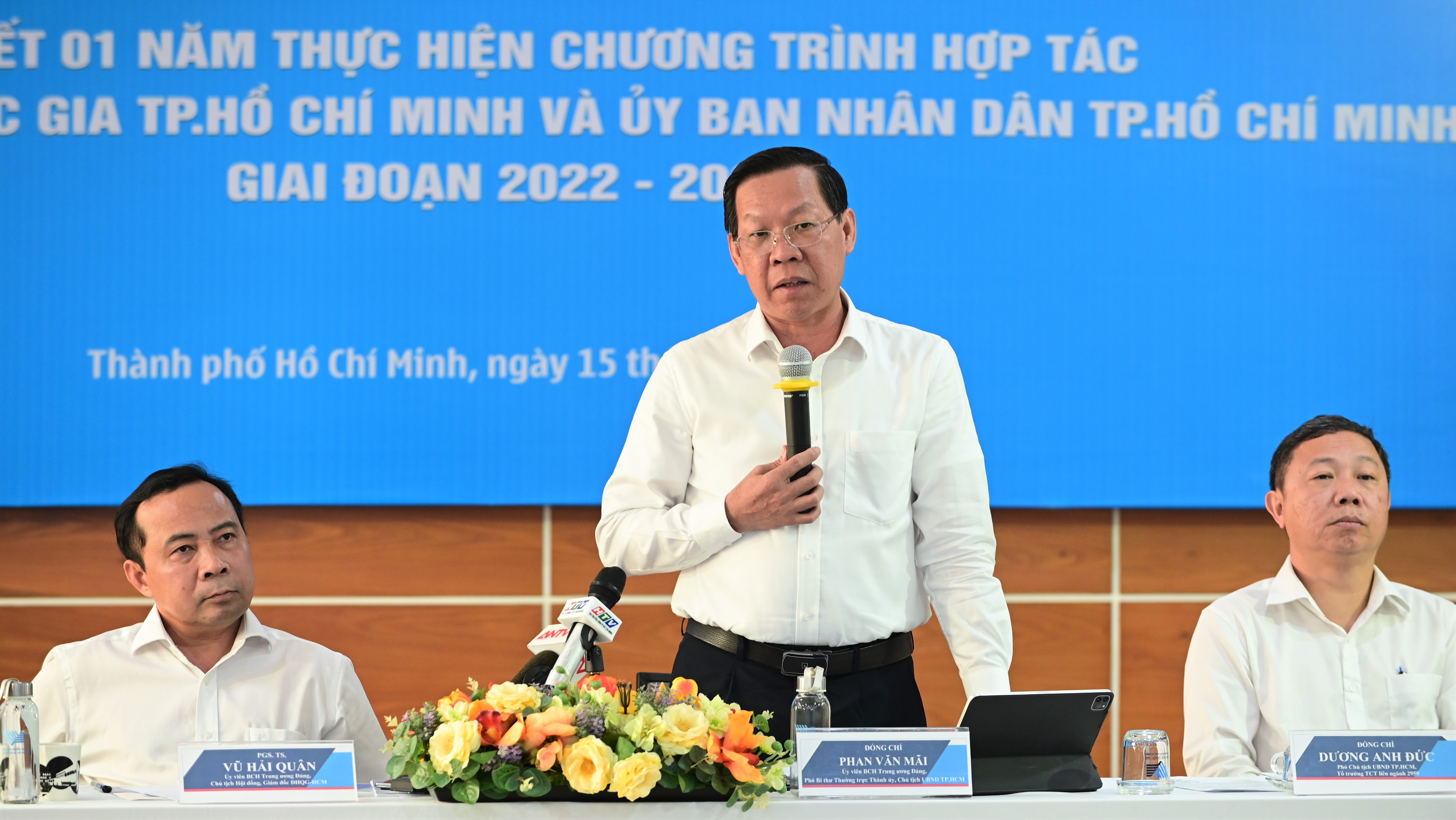 ĐHQG TP Hồ Chí Minh và UBND Thành phố tiếp tục phối hợp đào tạo, phát triển nguồn nhân lực
