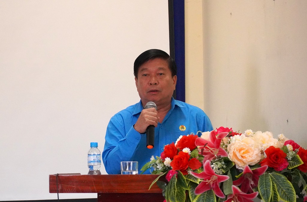 Long An phát động các phong trào thi đua chào mừng Đại hội Công đoàn các cấp