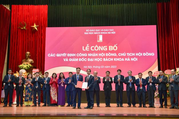 Đại học Bách khoa Hà Nội cần hoàn thiện chiến lược, định hướng phát triển lâu dài