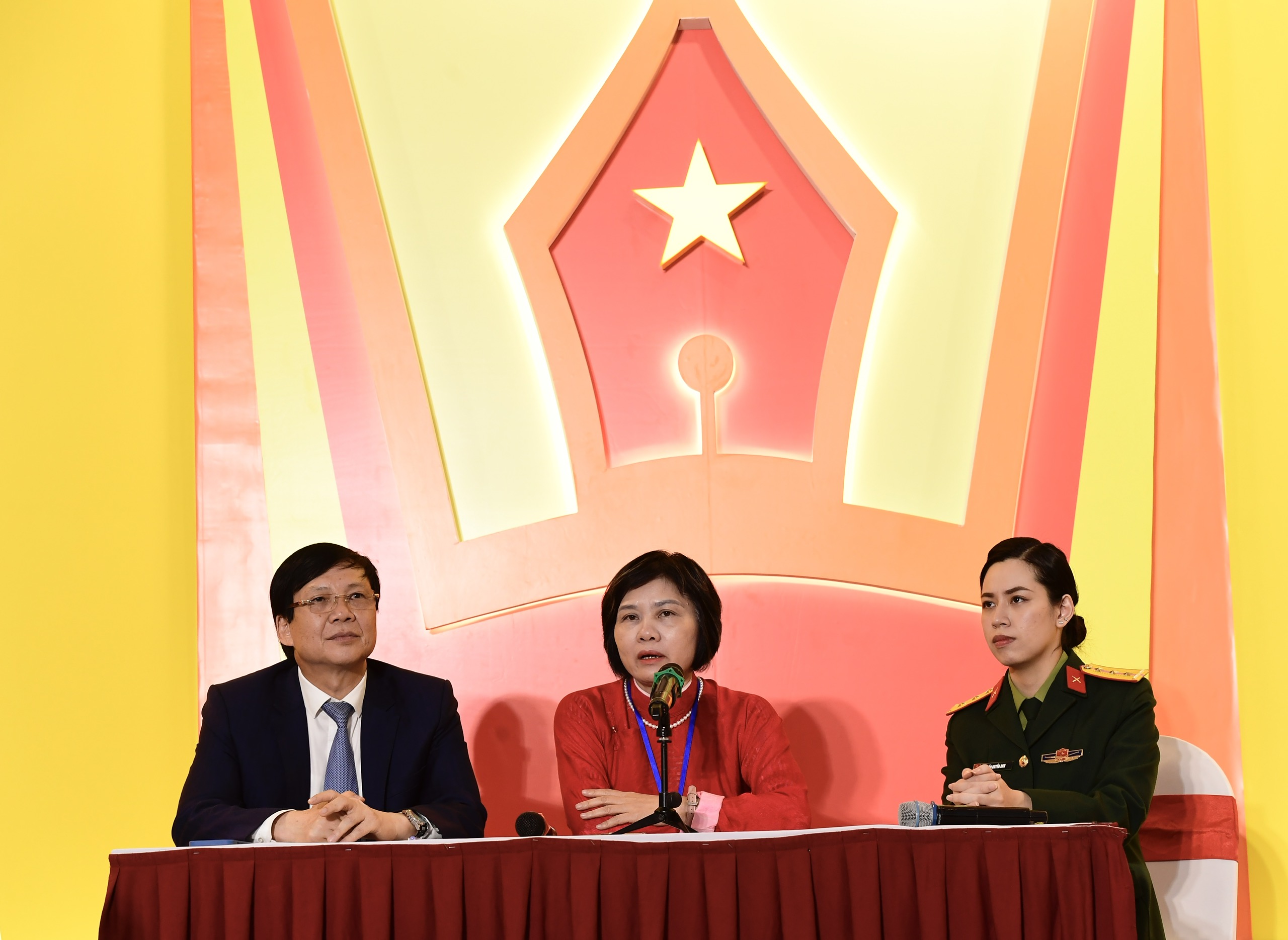 Tạo không gian văn hóa trong hoạt động báo chí