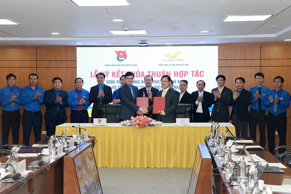 Hợp tác nâng cao nhận thức về chuyển đổi số cho thanh niên