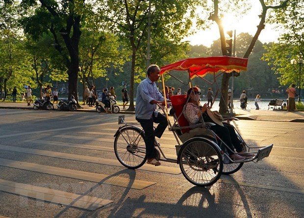 Miền Bắc hửng nắng, nhiệt độ tăng nhẹ