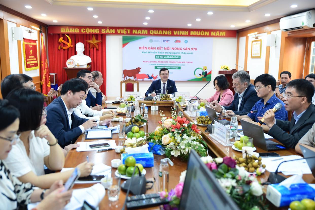 Áp dụng khoa học công nghệ để xử lý phụ phẩm chăn nuôi hiệu quả