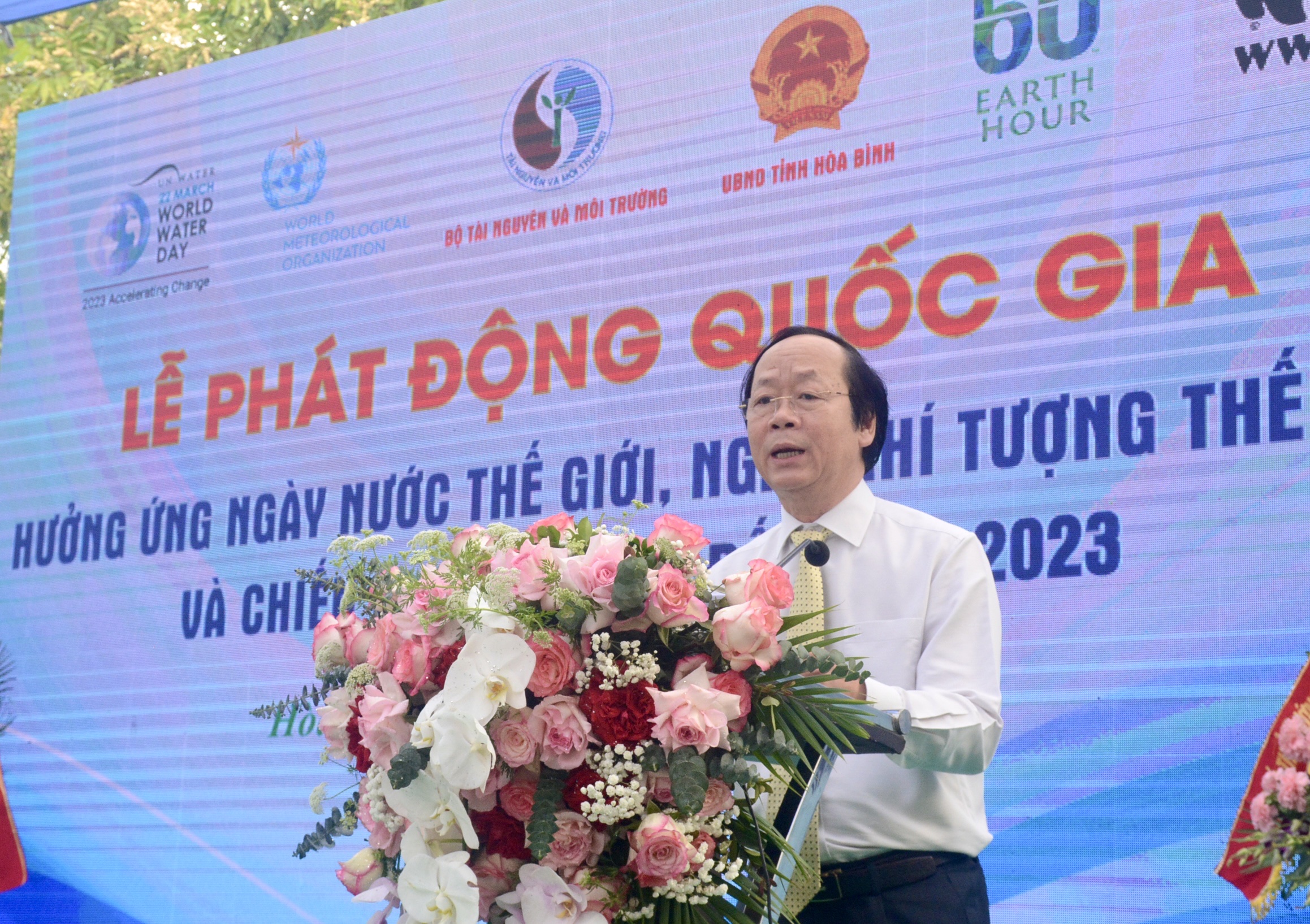 Đẩy mạnh thực hiện lối sống xanh thân thiện với môi trường