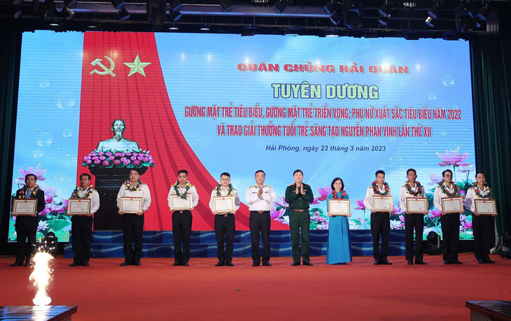 Tuyên dương Gương mặt trẻ tiêu biểu Quân chủng Hải quân