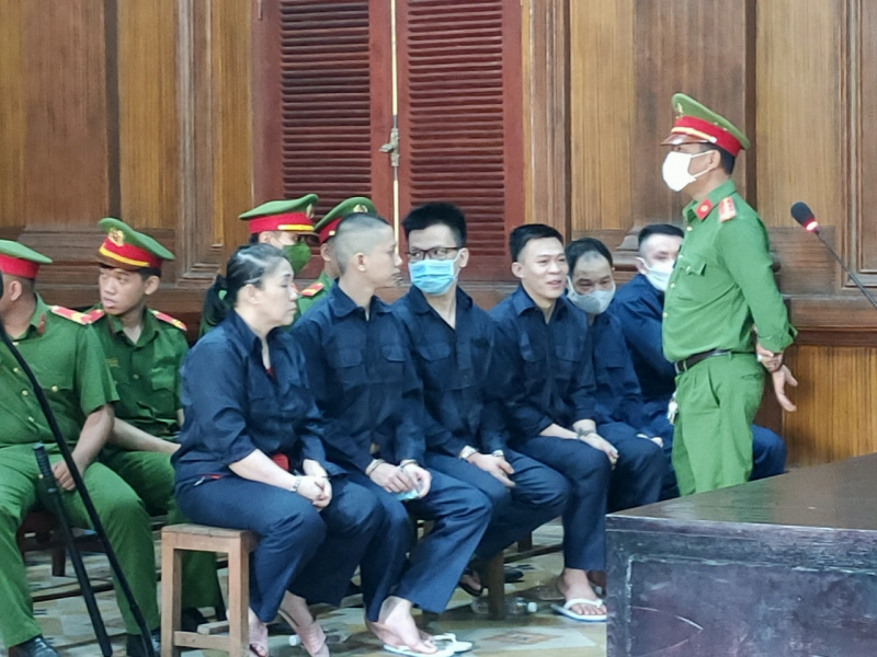 Hơn 60 năm tù cho nhóm làm, tàng trữ và lưu hành tiền giả