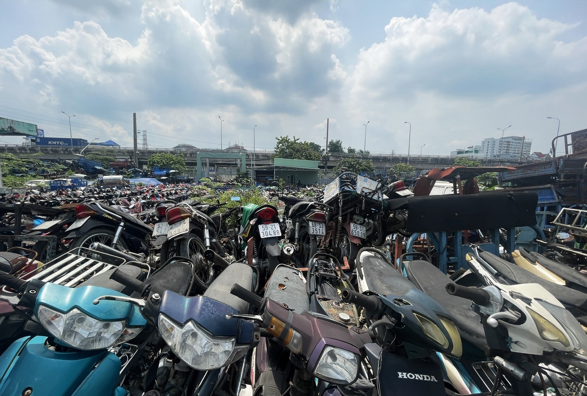 TP Hồ Chí Minh Đang tạm giữ 31 511 phương tiện vi phạm giao thông